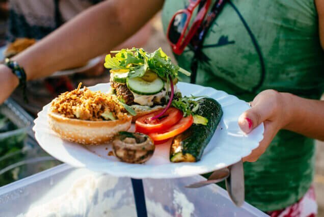 juniorcamp-messanges eten